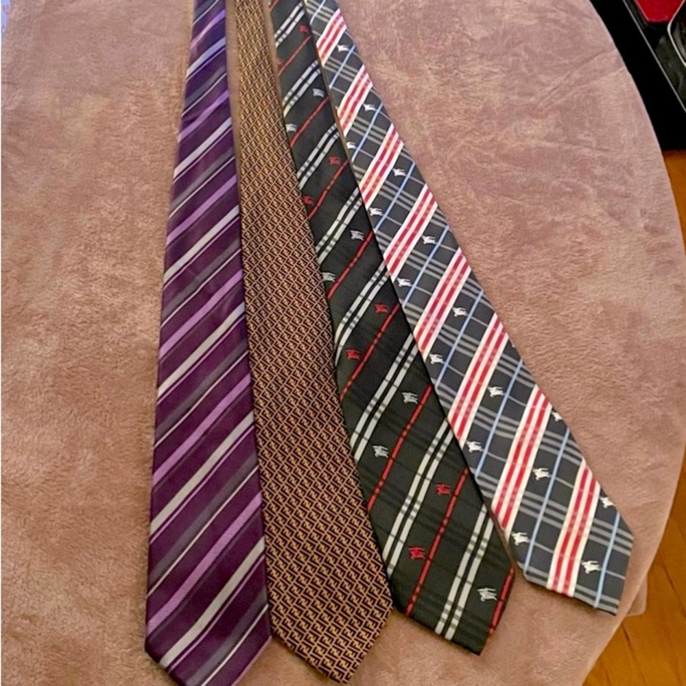 100% Silk Fendi Tie.